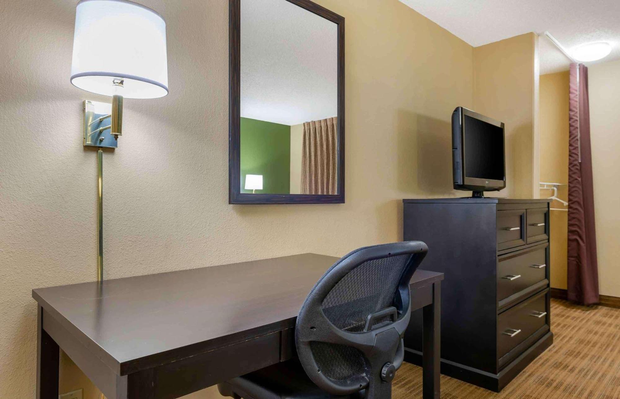 Extended Stay America Select Suites - Columbus - Уортингтон Экстерьер фото